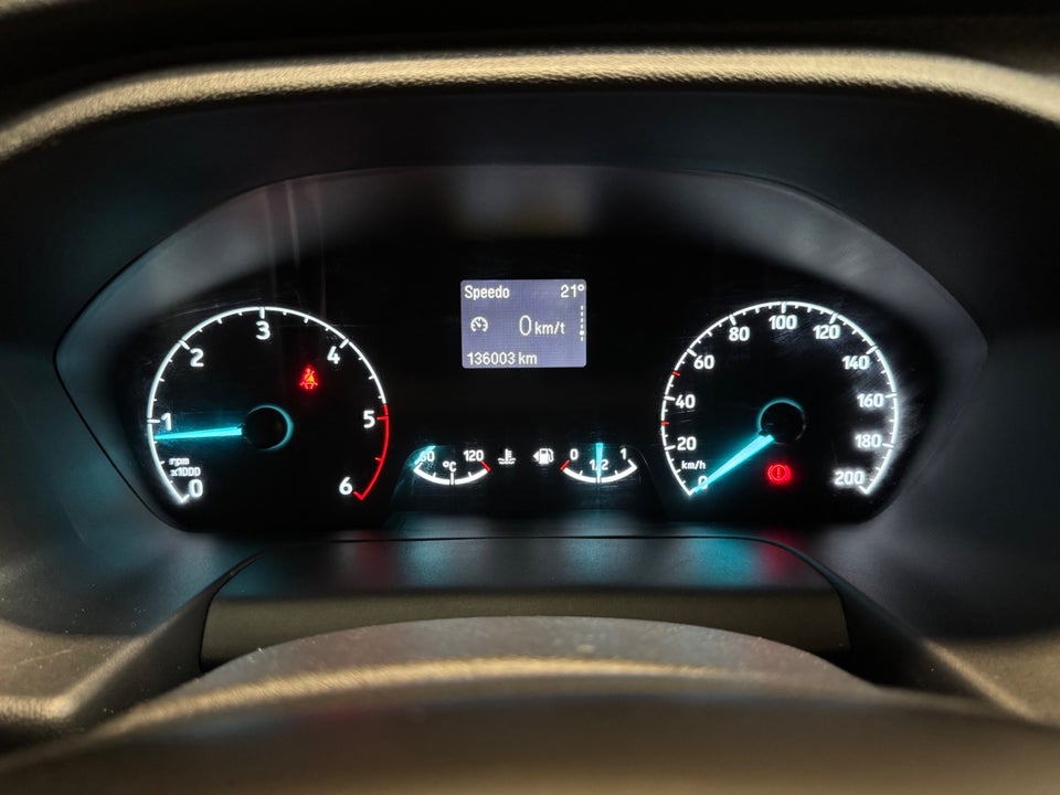 Ford Transit Custom 340 L2 2,0 TDCi 130 Ambiente