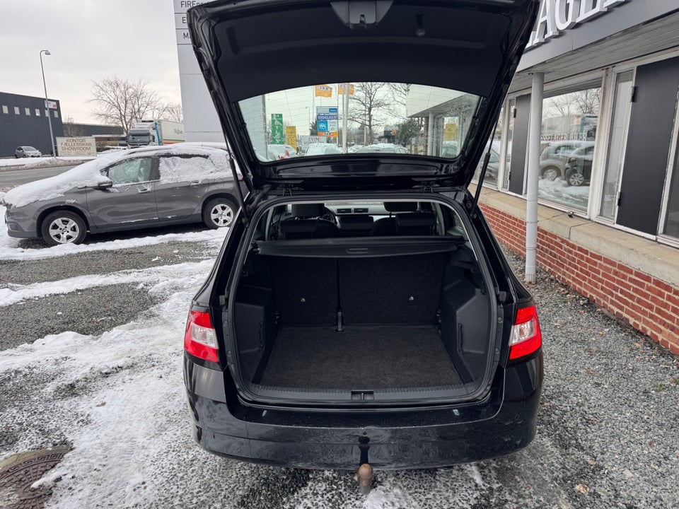 Skoda Fabia 1,0 TSi 110 Ambition Combi DSG 5d