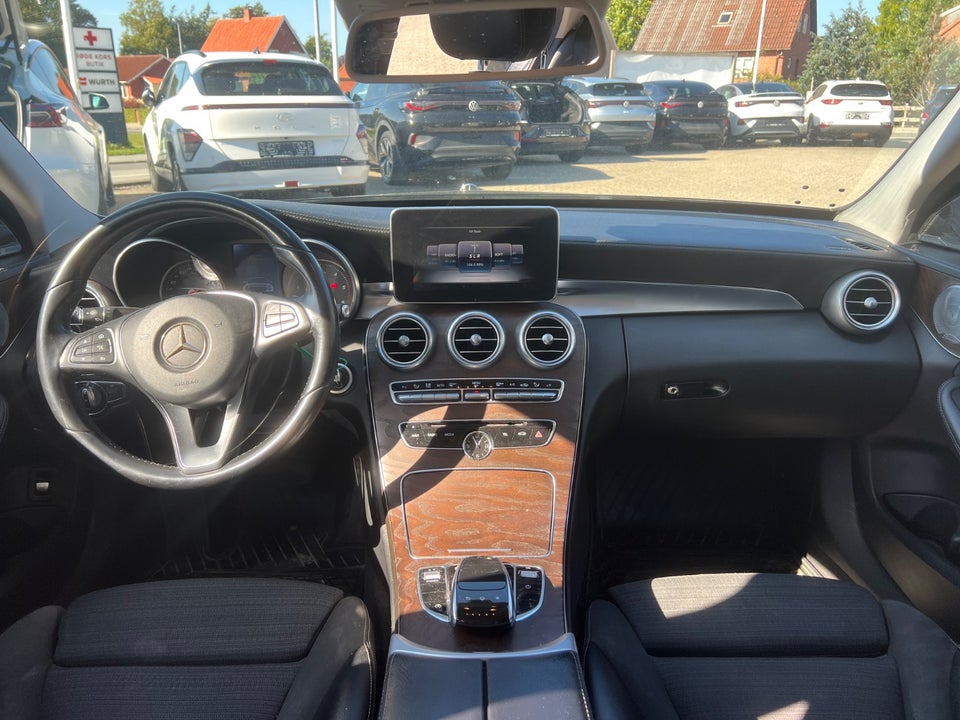 Mercedes C220 d 2,2 Avantgarde aut. 4d