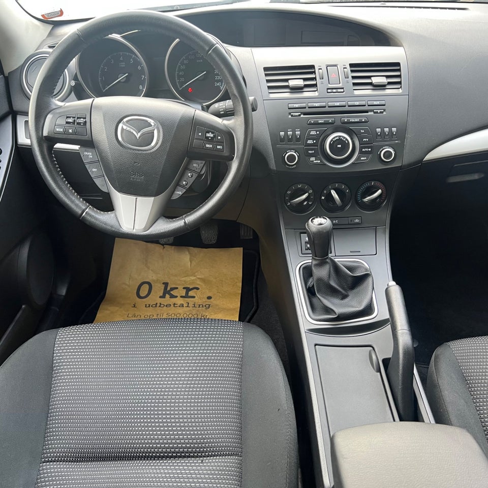 Mazda 3 1,6 Advance 5d