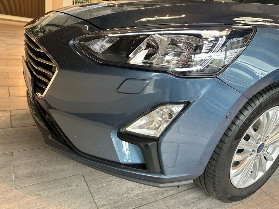 Ford Focus 1,0 EcoBoost mHEV Titanium stc. 5d