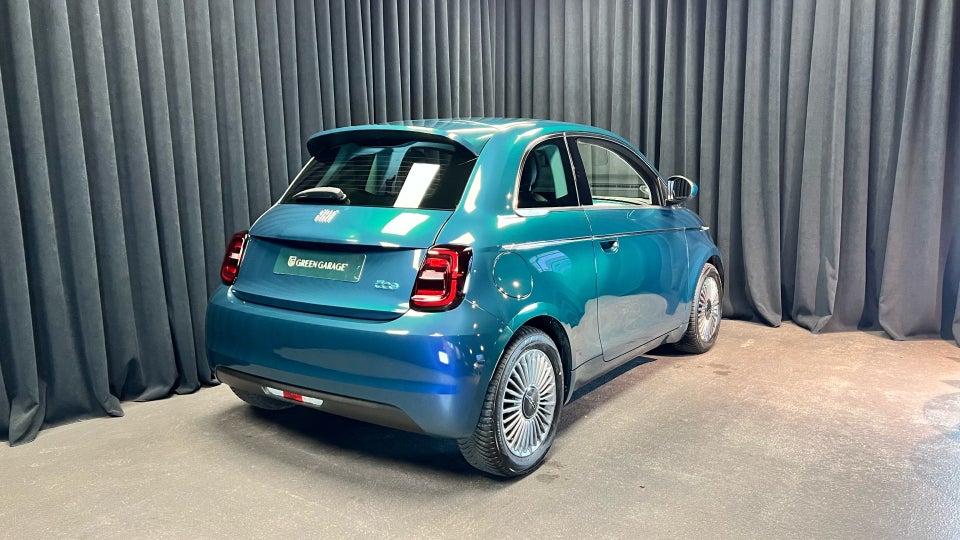 Fiat 500e 42 Icon 3d