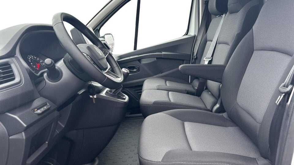 Renault Trafic 2,0 dCi 130 L2H1 Tekno