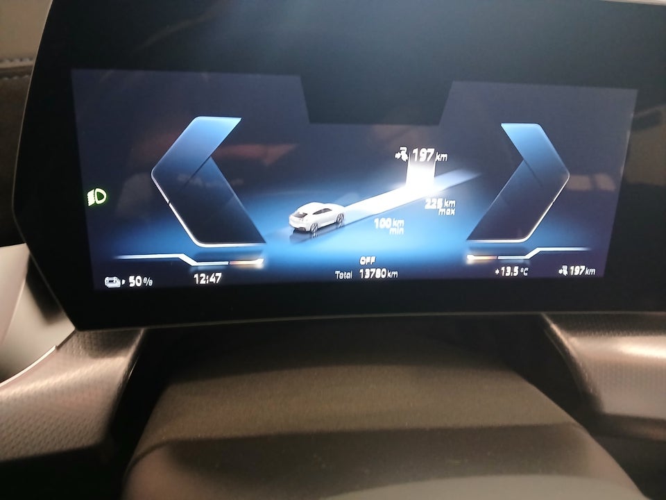 BMW iX2 eDrive20 M-Sport 5d