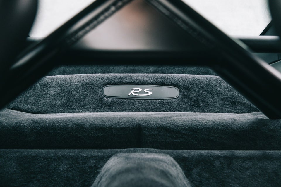 Porsche 911 GT2 RS 3,6 Coupé 2d