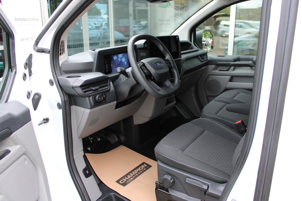Ford Transit Custom 300 L2 2,0 EcoBlue Trend aut.