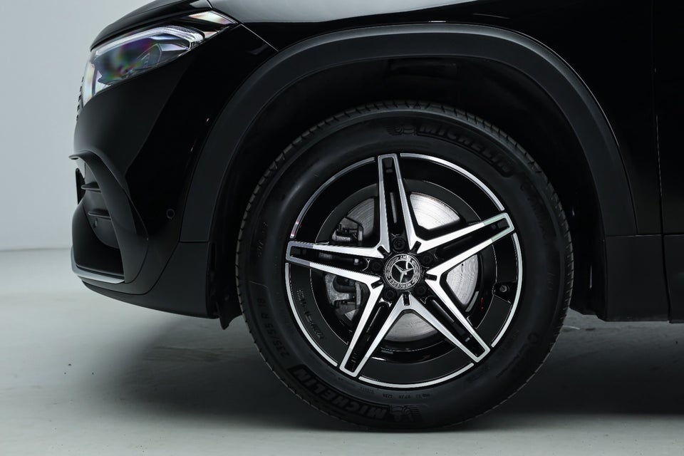 Mercedes EQB250+ AMG Advance 5d
