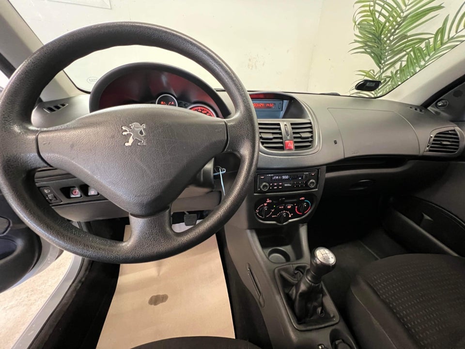 Peugeot 206+ 1,4 Comfort+ 5d