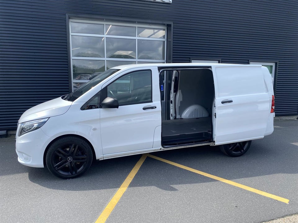 Mercedes Vito 119 2,0 CDi Kassevogn aut. L RWD