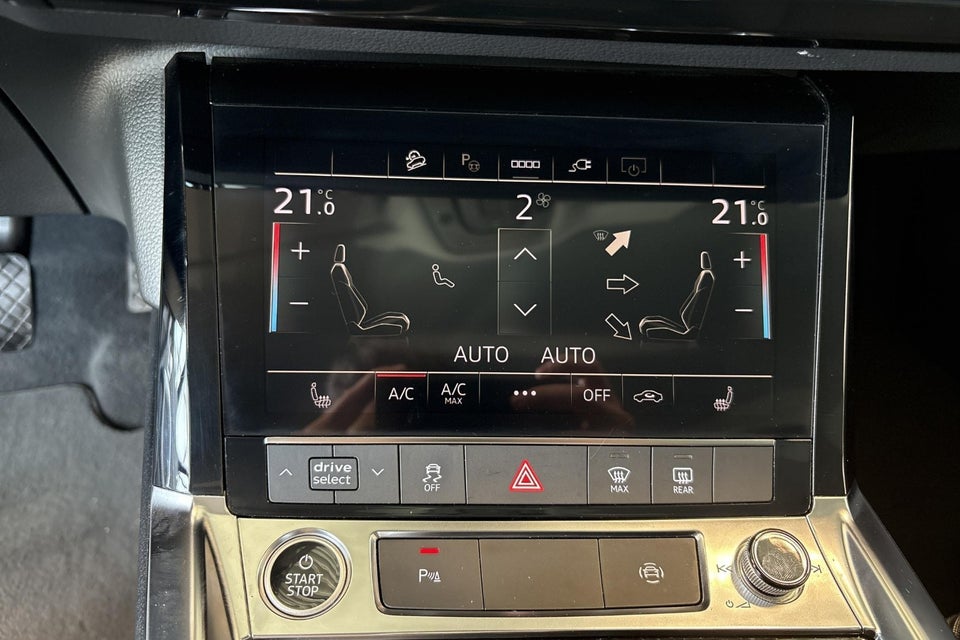 Audi e-tron 50 quattro 5d