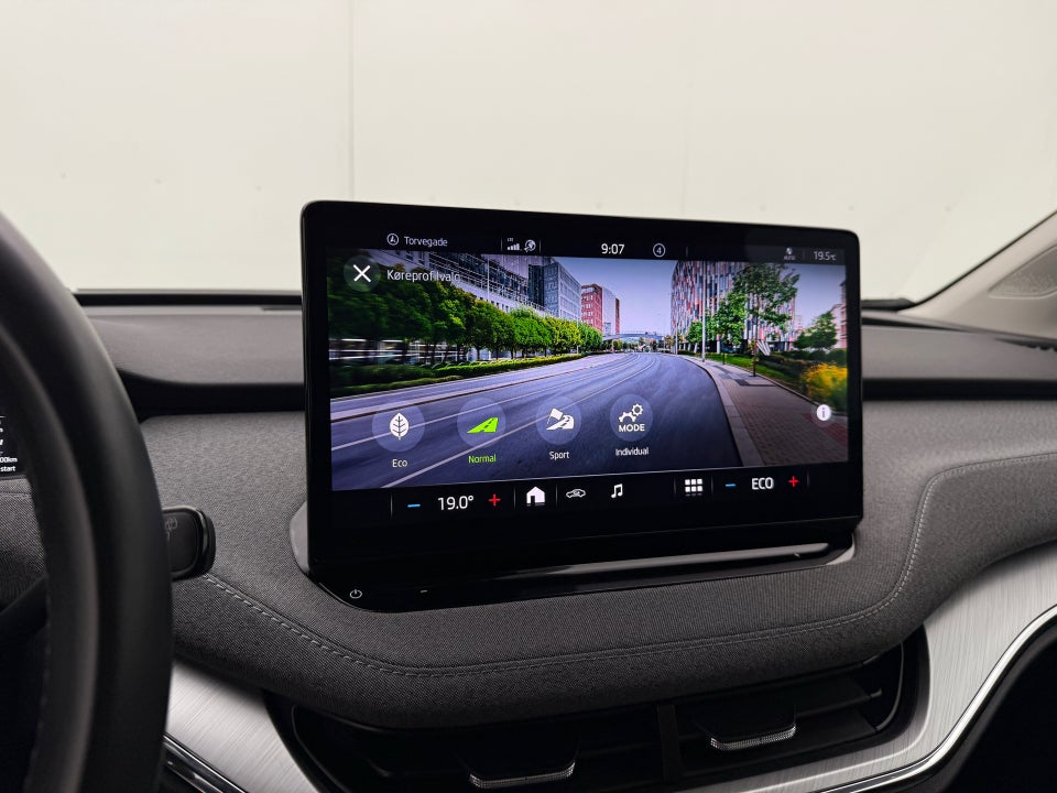 Skoda Enyaq 80 iV 5d