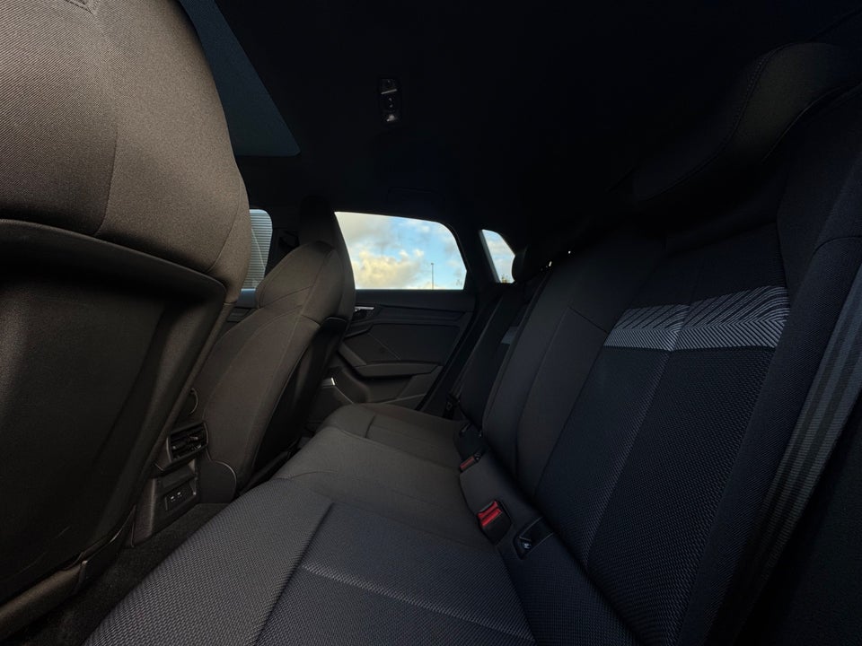 Audi A3 45 TFSi e S-line Sportback S-tr. 5d