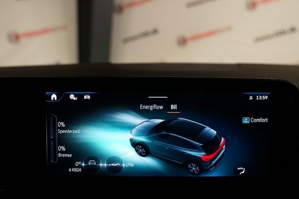 Mercedes EQA250+ Progressive Advance 5d