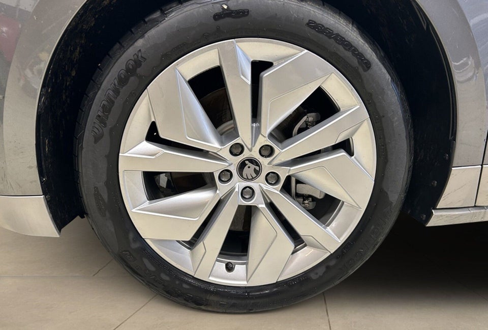 Skoda Enyaq 85 iV Loft 5d