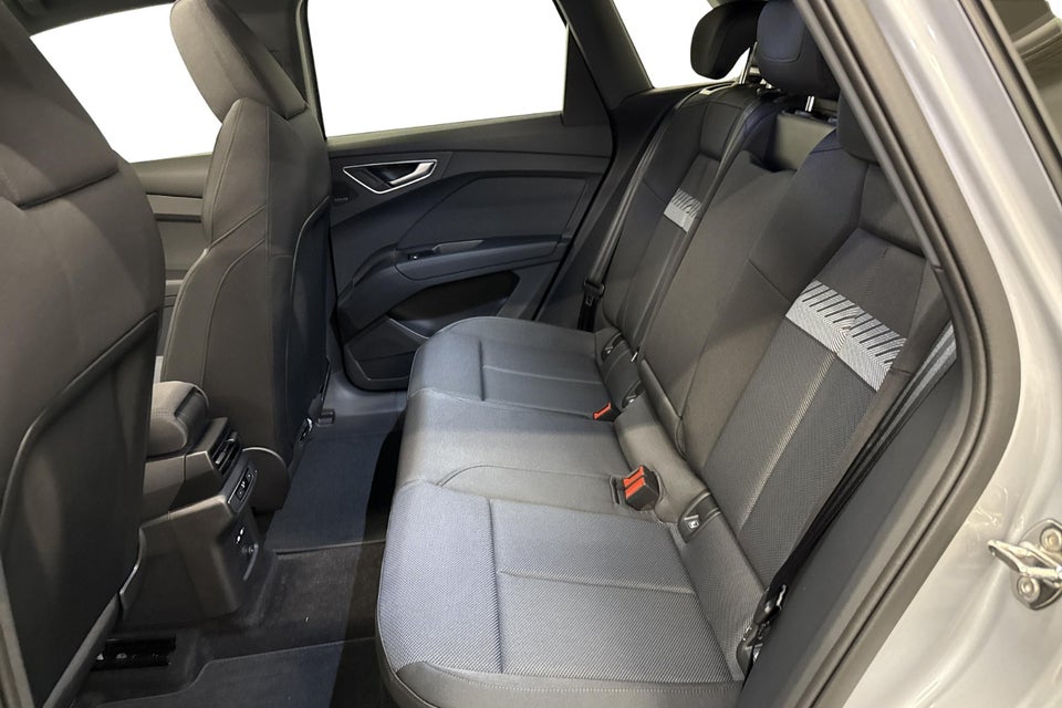 Audi Q4 e-tron 45 S-line Edition 5d