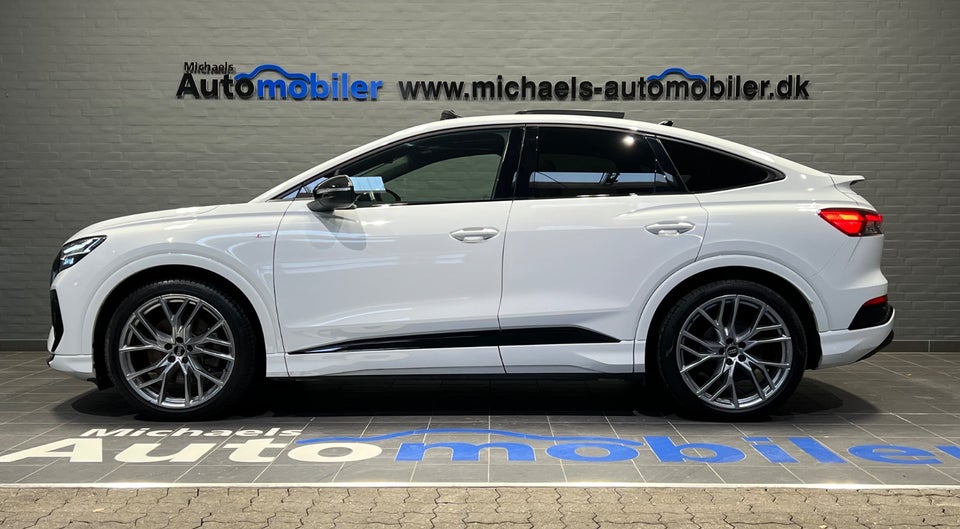 Audi Q4 e-tron 40 S-line Sportback 5d