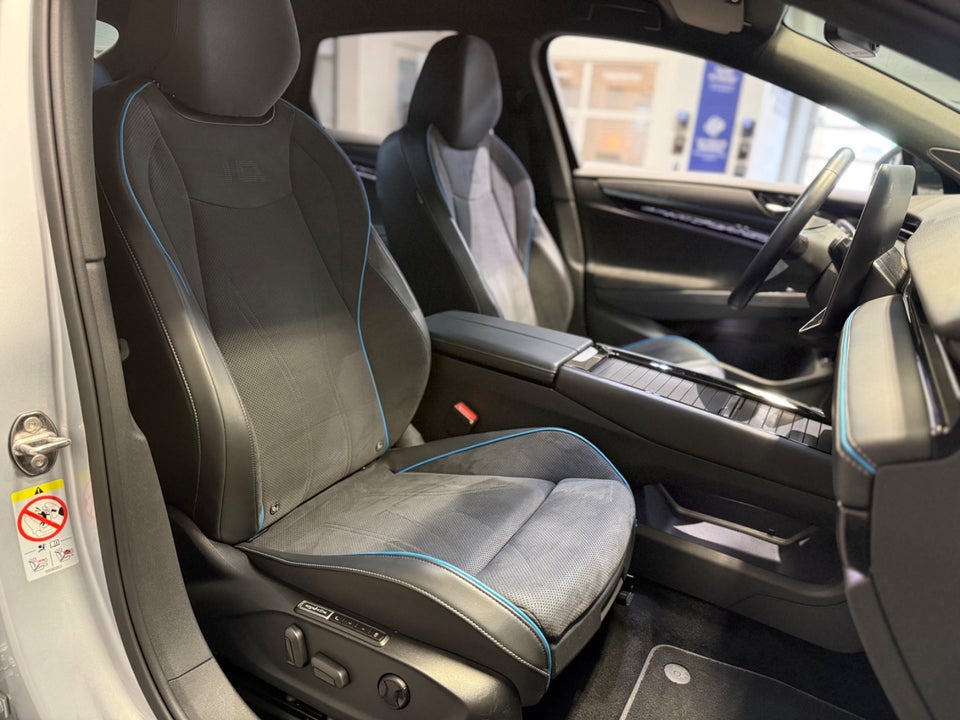 VW ID.7 77 Pro Business Premium 5d