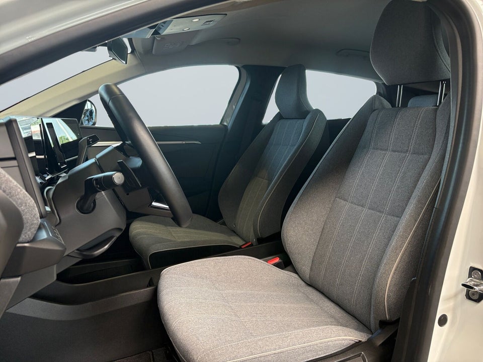 Renault Megane E-Tech 40 Equilibre 5d