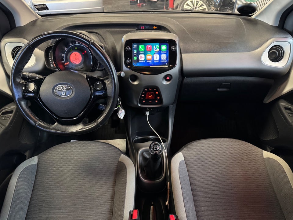 Toyota Aygo 1,0 VVT-i x-sky 5d