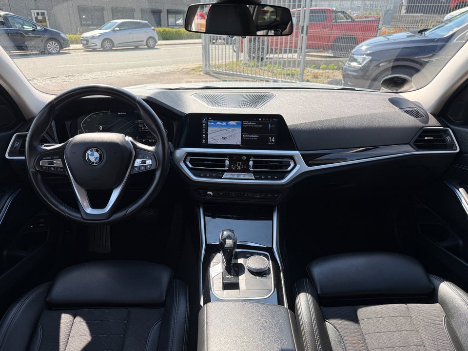 BMW 330e 2,0 Touring Sport Line aut. 5d