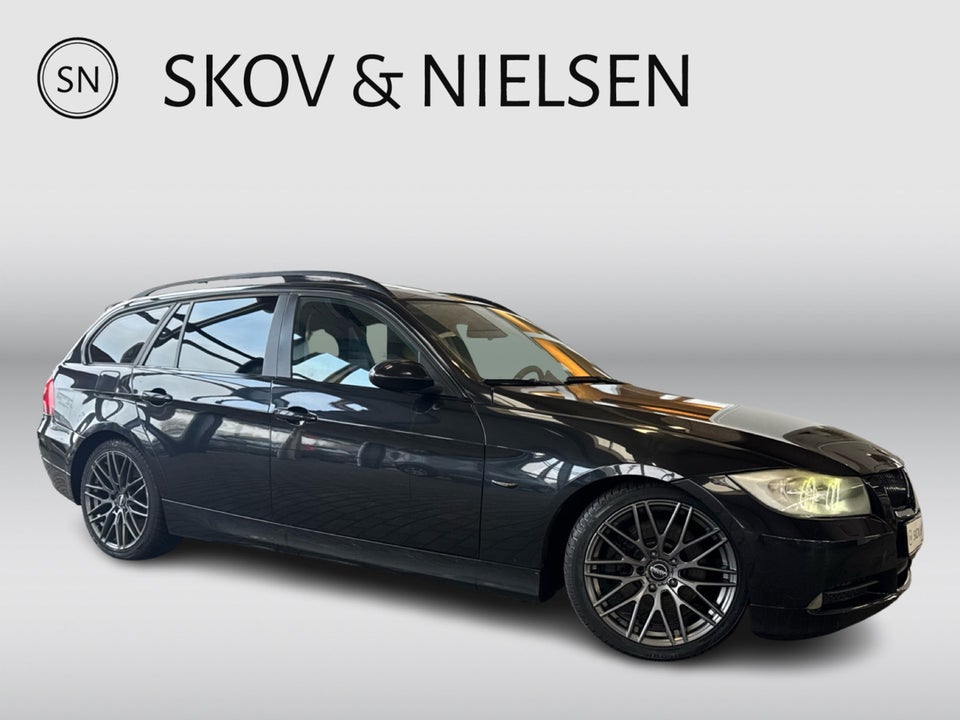 BMW 325i 2,5 Touring 5d
