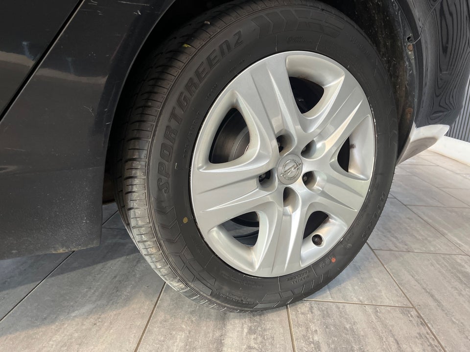 Opel Insignia 2,0 CDTi 130 Cosmo Sports Tourer eco 5d