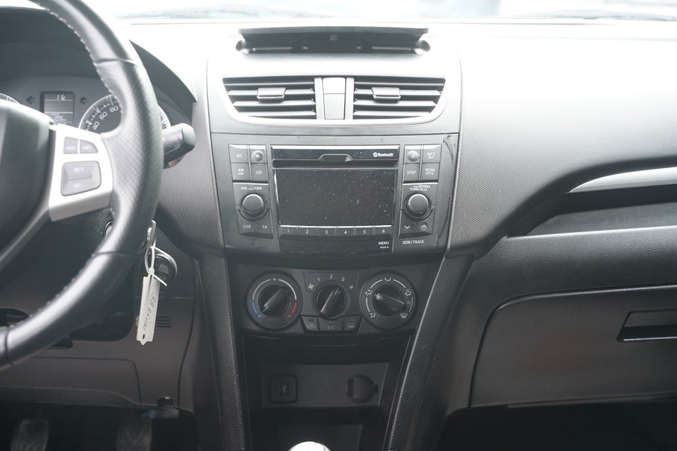 Suzuki Swift 1,2 Dualjet Sport 20th Anniversary 5d