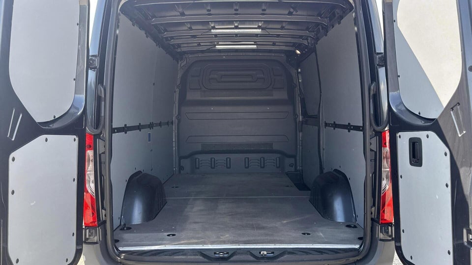 Mercedes Sprinter 317 2,0 CDi A2 Kassevogn aut. RWD