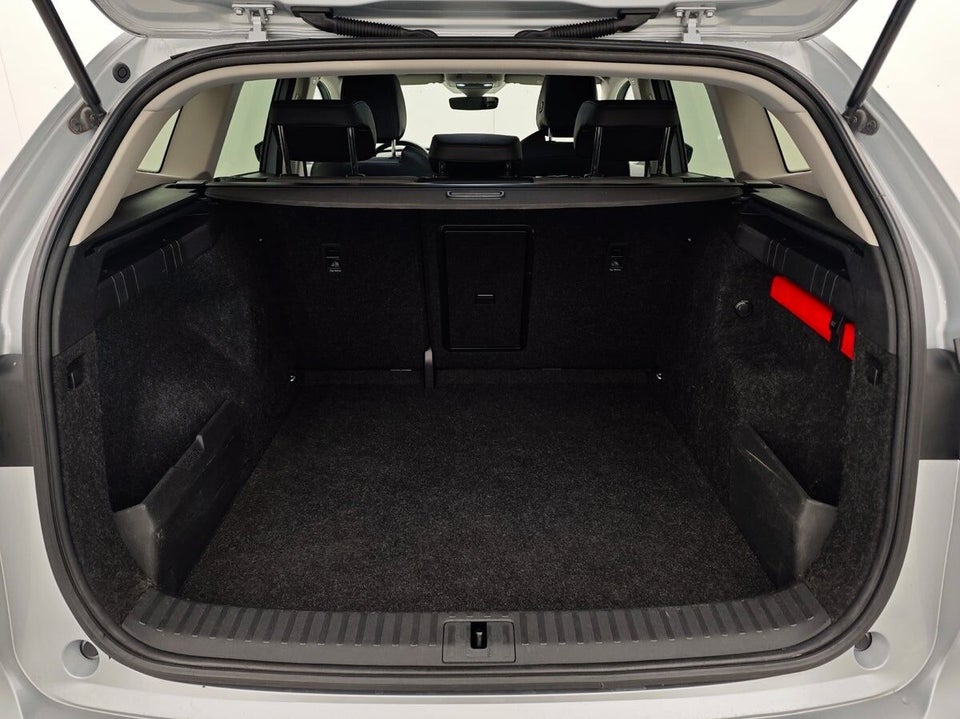 Skoda Enyaq 80 iV Plus 5d