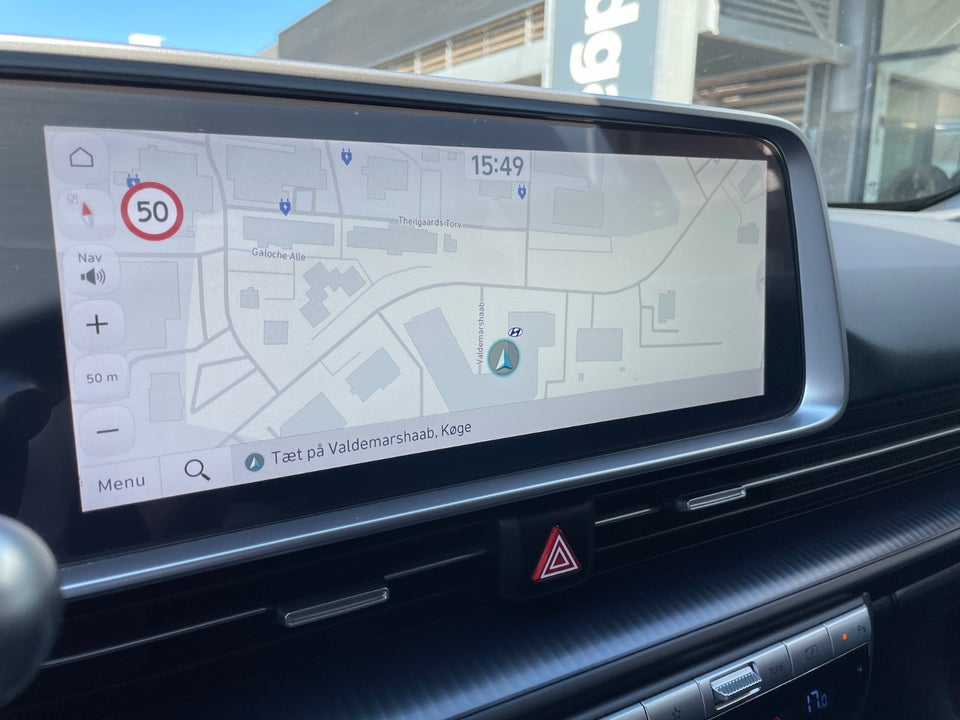 Hyundai Ioniq 6 77 Essential 4d
