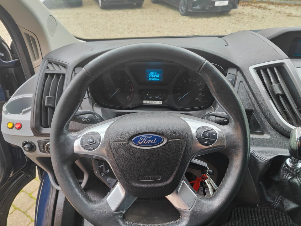 Ford Transit 350 L2 Van 2,2 TDCi 155 Trend H2 RWD