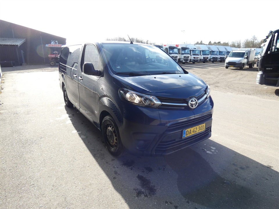 Toyota ProAce 2,0 D 120 Long Comfort 6d