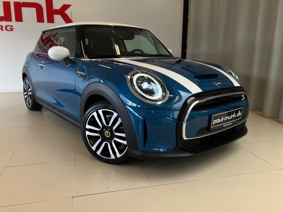 MINI Cooper SE Classic Trim 3d