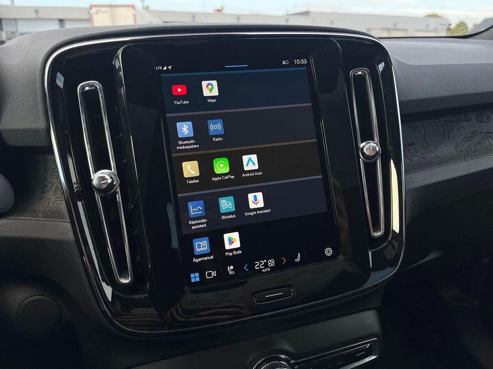 Volvo EC40 Extended Range Black Edition 5d