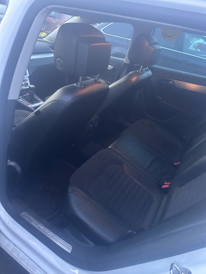 VW Passat 2,0 TDi 140 Highline Variant BMT 5d