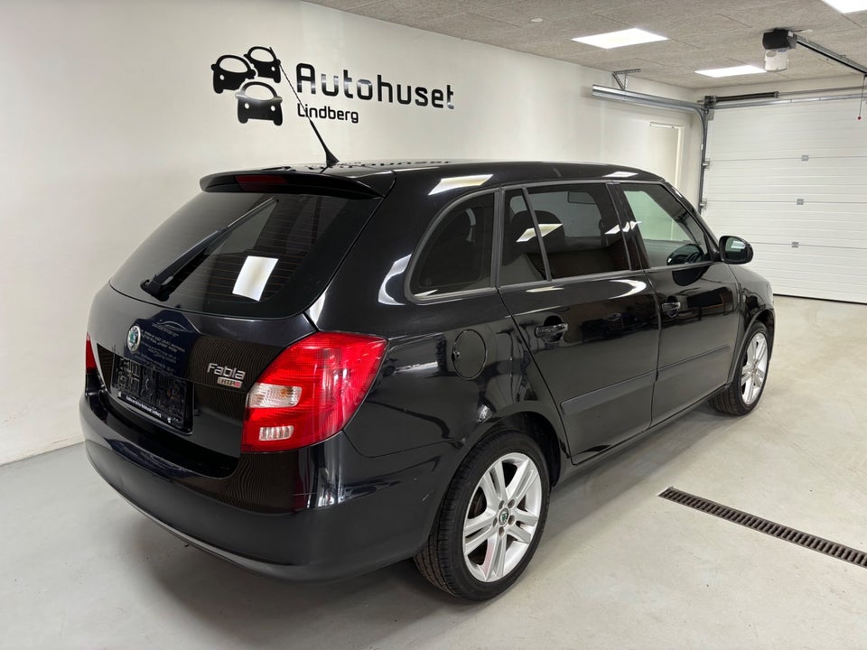 Skoda Fabia 1,2 12V Ambiente Combi 5d