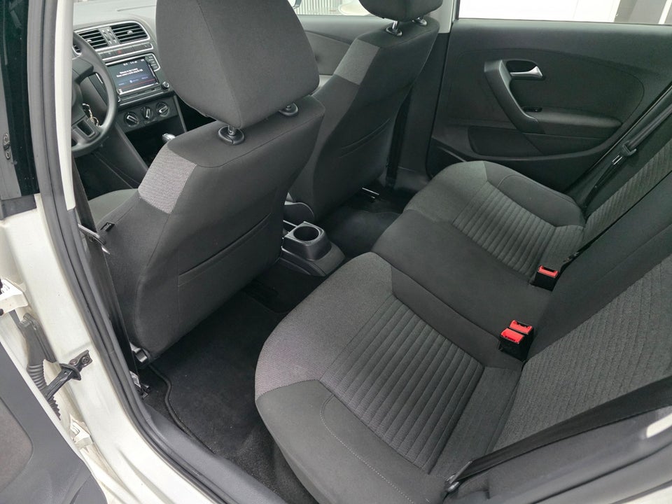 VW Polo 1,4 Comfortline aut. 5d