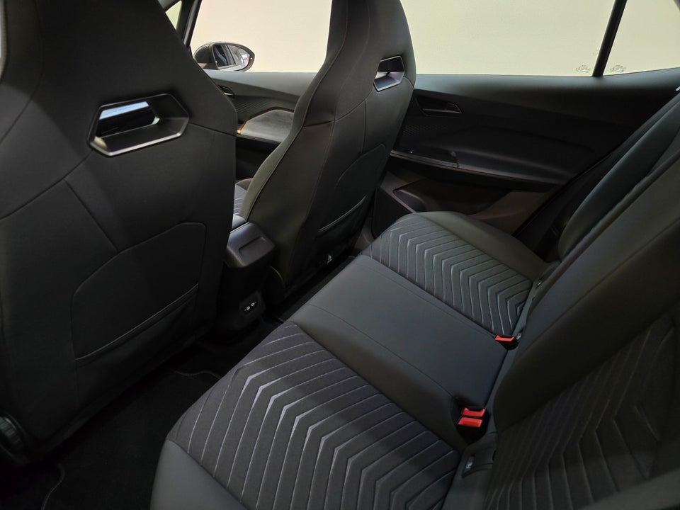 Cupra Born 58 High 5d