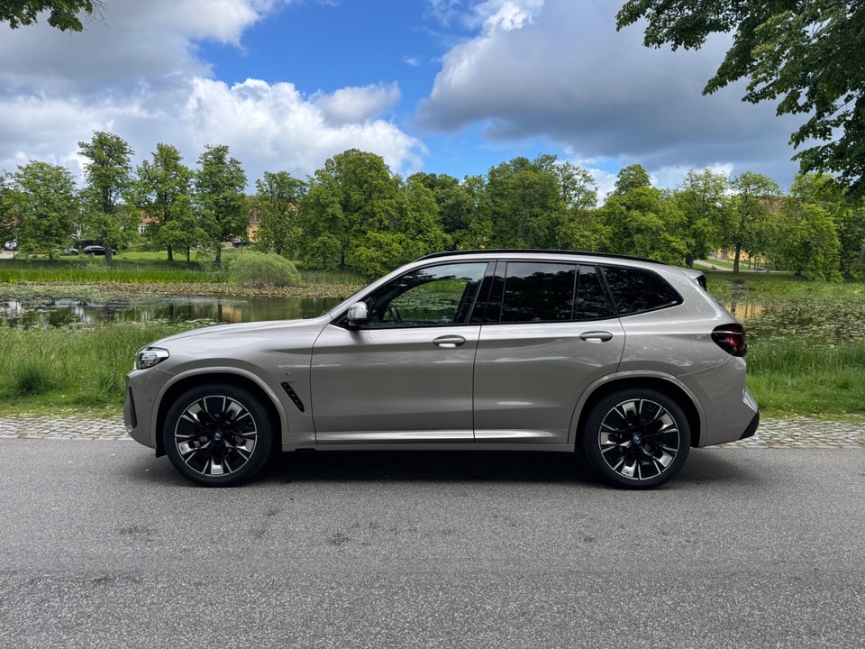 BMW iX3 Charged M-Sport 5d