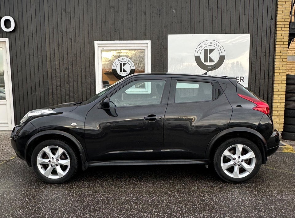 Nissan Juke 1,6 Acenta CVT 5d