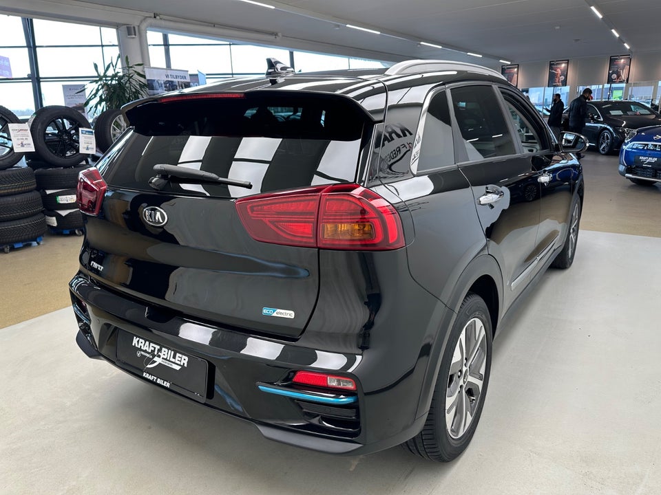 Kia e-Niro 64 Advance 5d