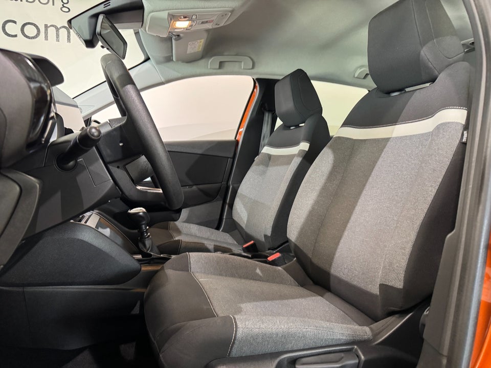 Citroën C4 1,2 PureTech 100 Live 5d