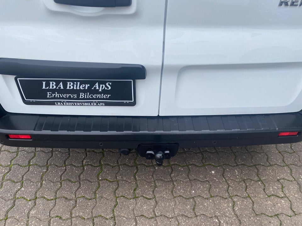 Renault Trafic T29 2,0 dCi 120 L2H1