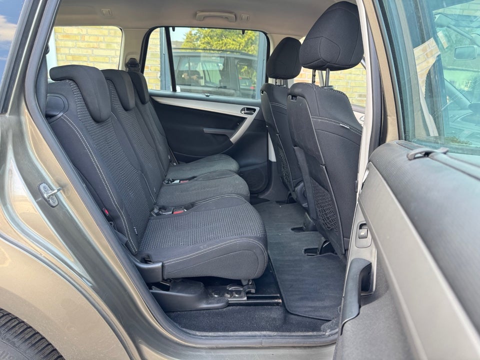 Citroën Grand C4 Picasso 1,6 VTi 120 Seduction 7prs 5d