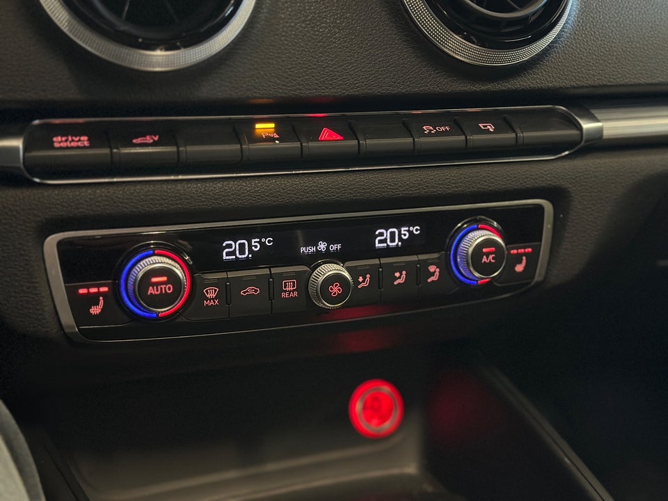 Audi A3 1,4 e-tron Ambition Sportback S-tr. 5d