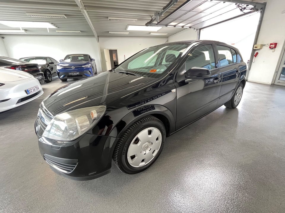 Opel Astra 1,6 16V Limited Twinport 5d