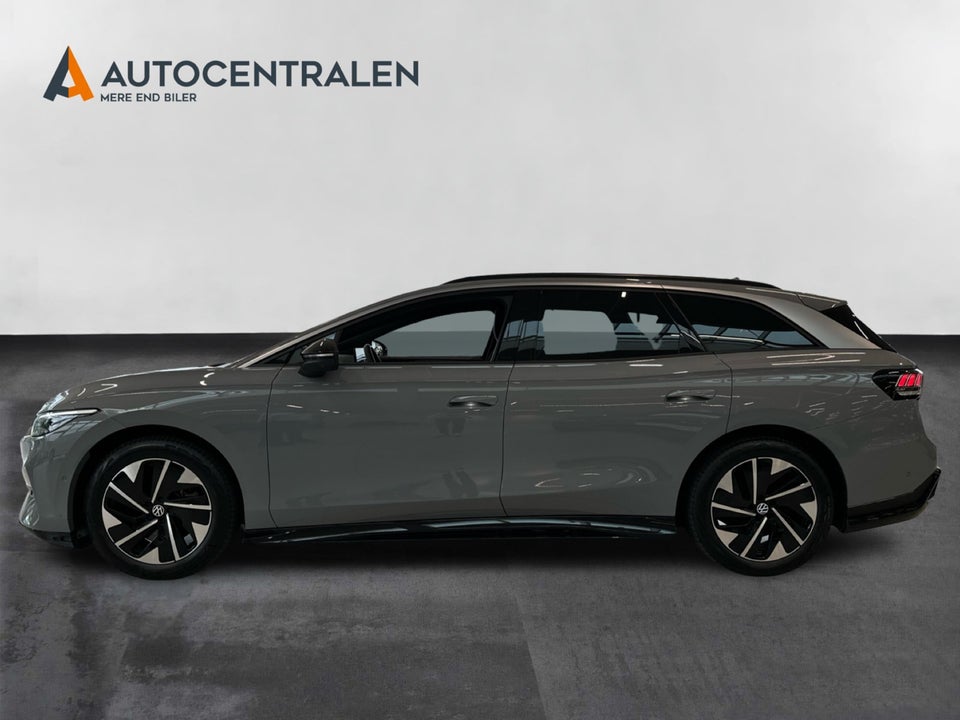 VW ID.7 86 Style S Tourer 5d