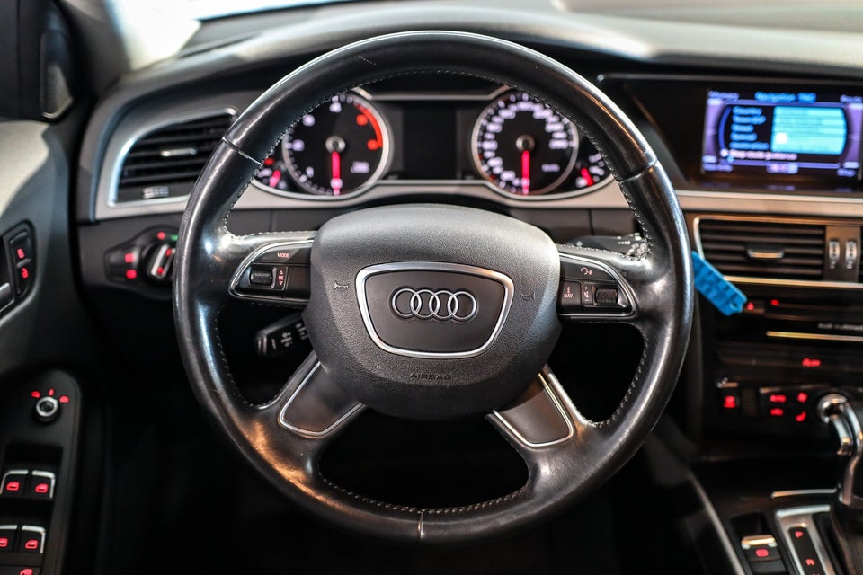 Audi A4 2,0 TDi 143 Avant Multitr. 5d