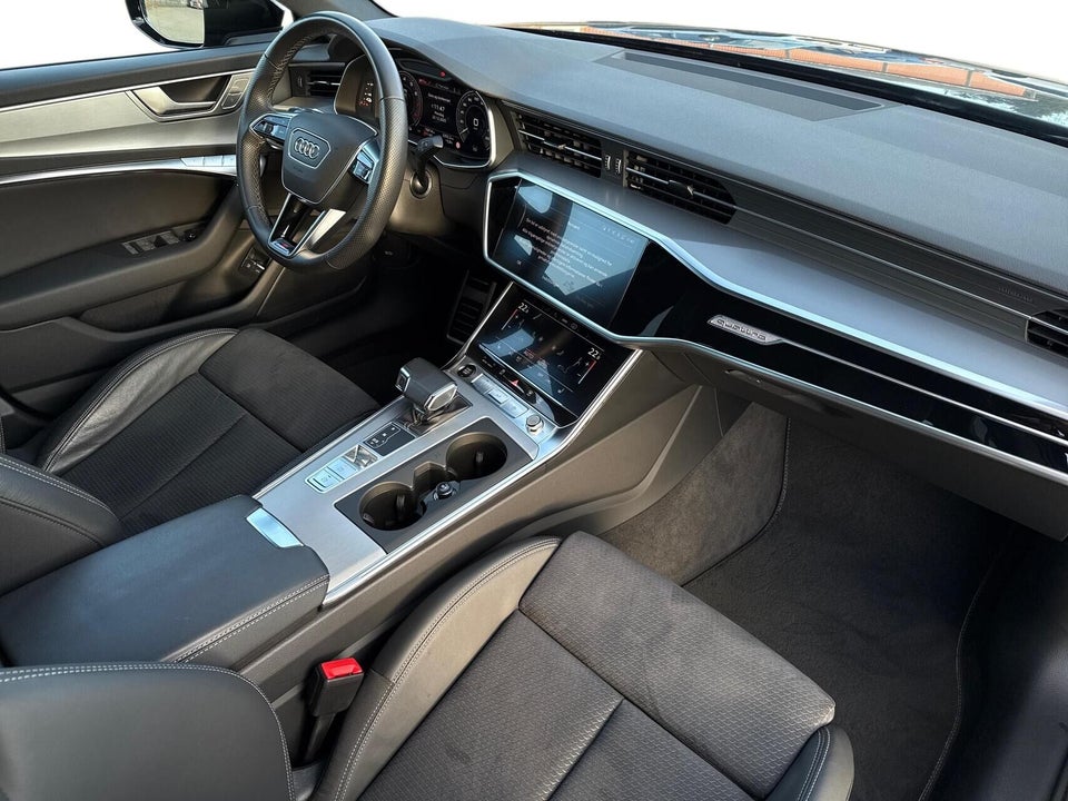 Audi A6 55 TFSi e Sport Prestige quattro S-tr. 4d