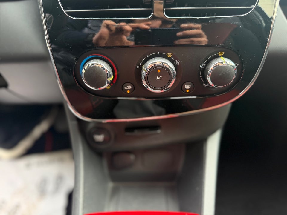 Renault Clio IV 0,9 TCe 90 Dynamique 5d